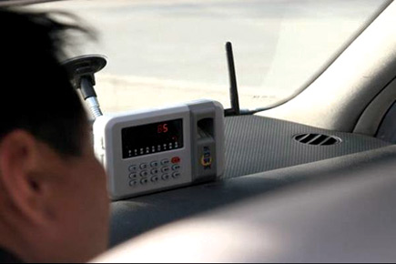 ��У���ػ�Ӧ��